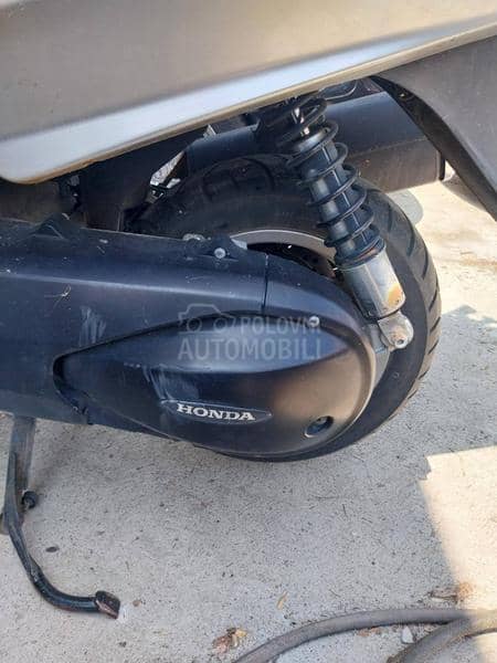 Honda Silver Wing 600