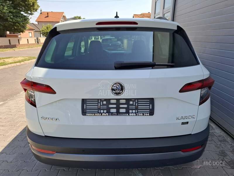 Škoda Karoq 1.5 tsi dsg led