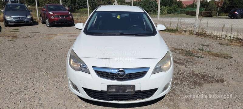 Opel Astra J 1.7 Cdti