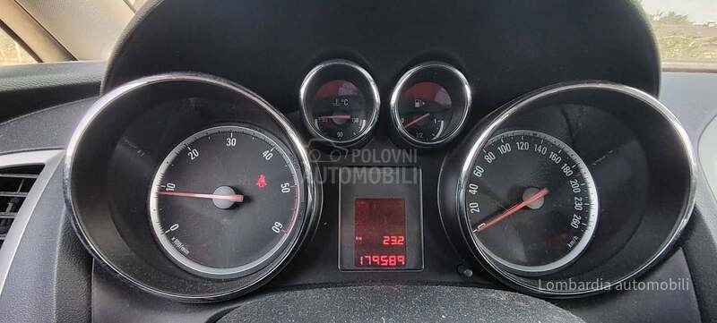 Opel Astra J 1.7 Cdti