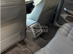 Volkswagen Golf 8 GTD slika 25