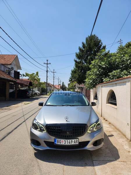 Mercedes Benz E 300 