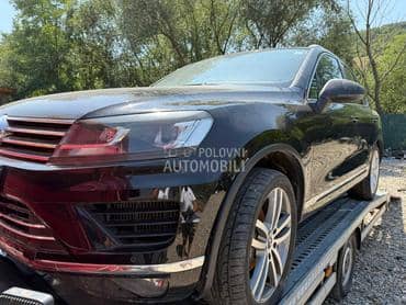 Farovi za Volkswagen Touareg od 2014. do 2017. god.