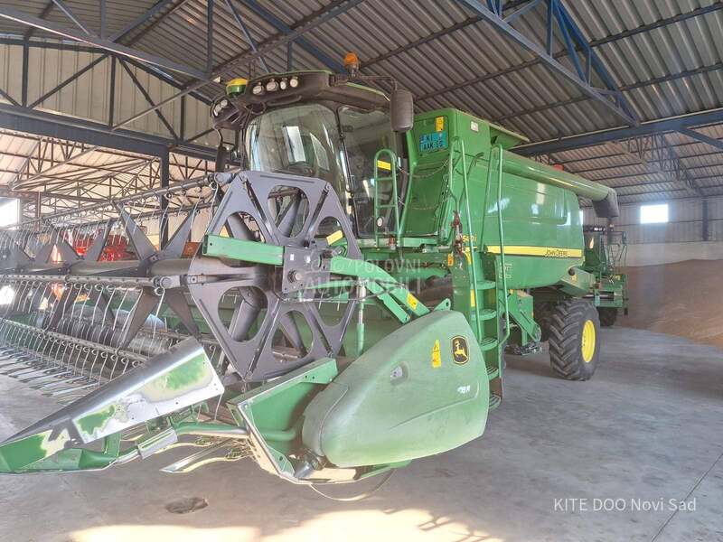 John Deere W540 i