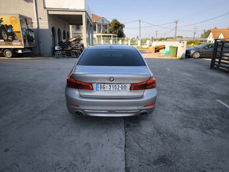 BMW 520 