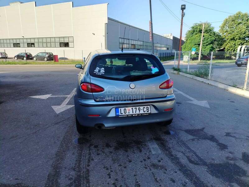 Alfa Romeo 147 