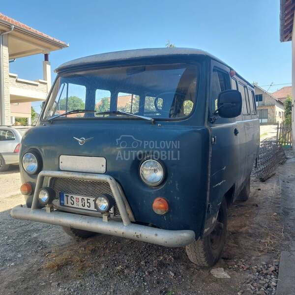 UAZ 452 2206