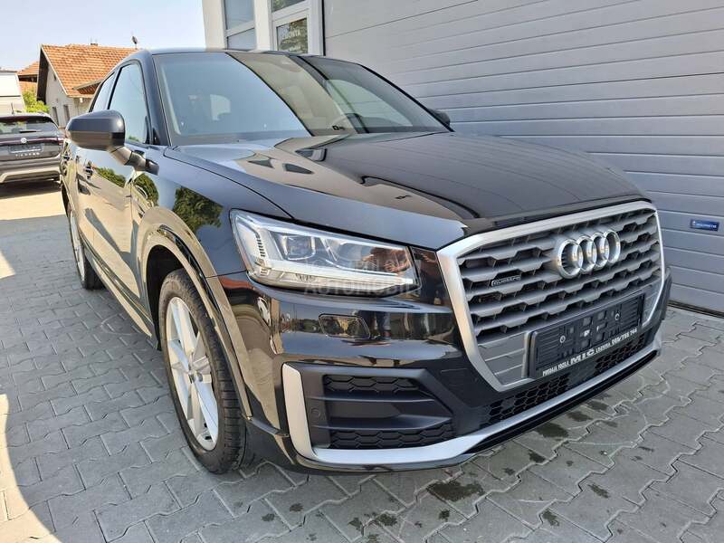 Audi Q2 2.o b  s line  4x4