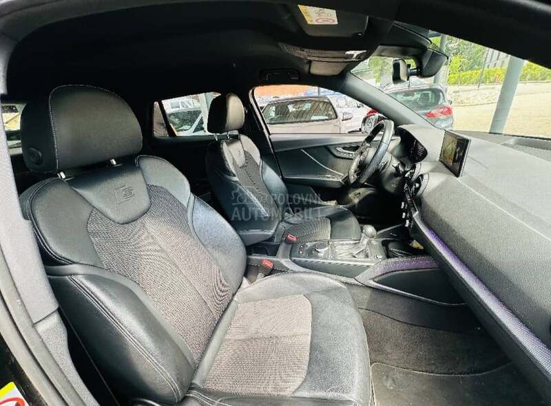 Audi Q2 2.o b  s line  4x4