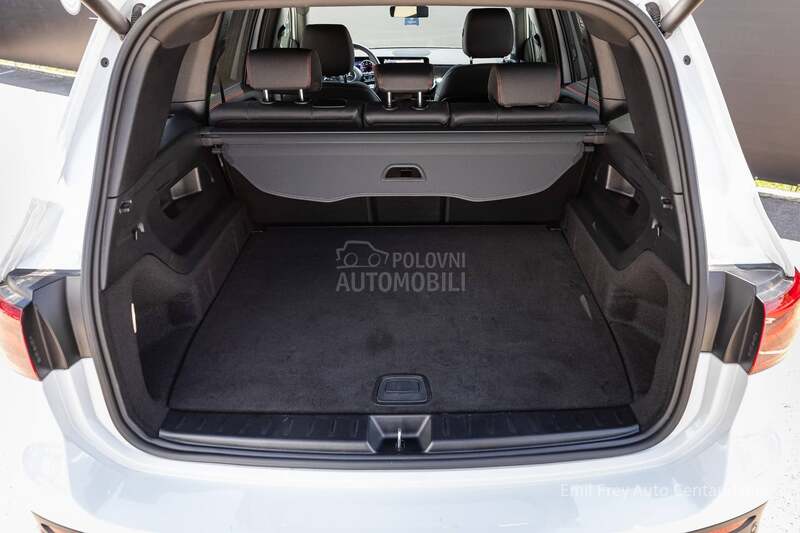 Mercedes Benz GLB 220 D 4MATIC