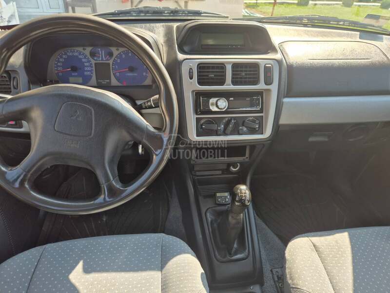 Mitsubishi Pajero Pinin 