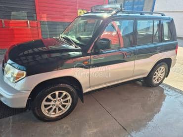 Mitsubishi Pajero Pinin 