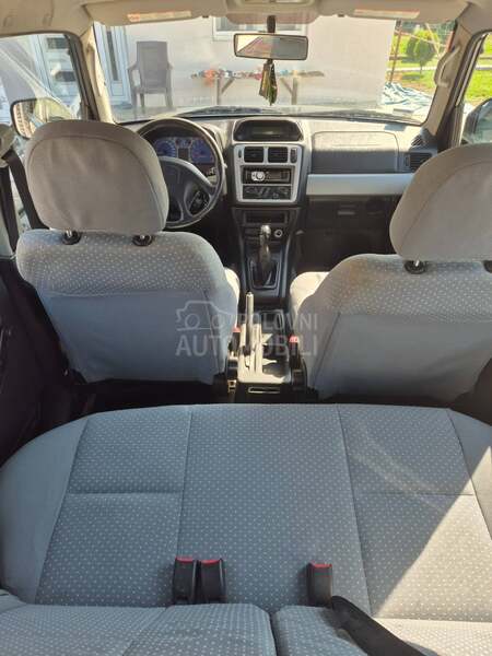 Mitsubishi Pajero Pinin 