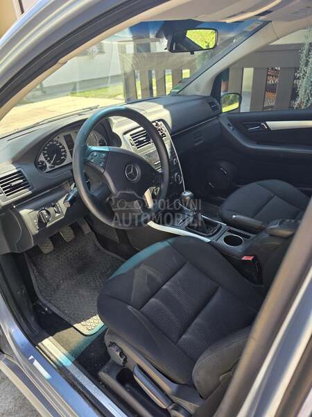 Mercedes Benz B 150 