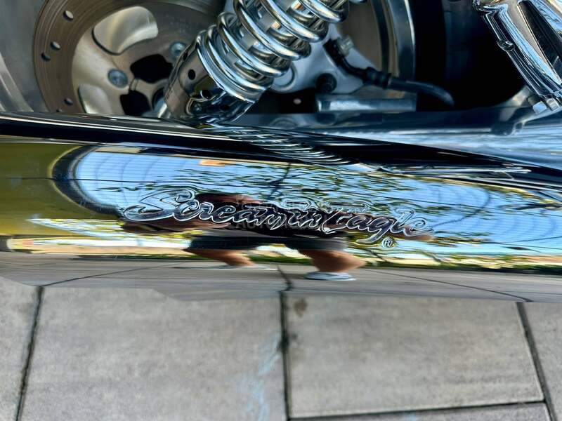 Harley Davidson vrsca v rod