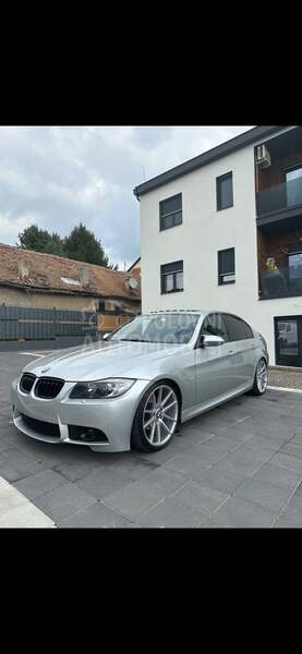 BMW 318 bmw e90