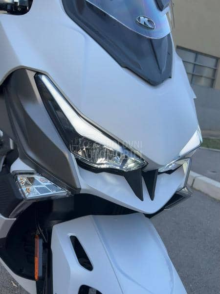 Kymco xciting vs 400