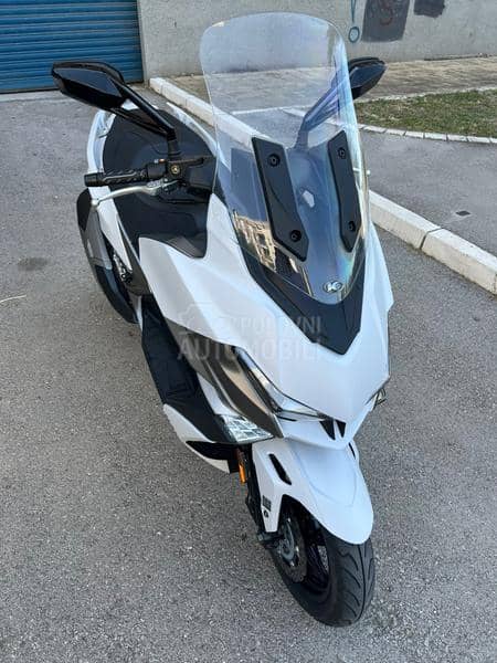 Kymco xciting vs 400