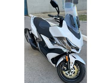 Kymco xciting vs 400