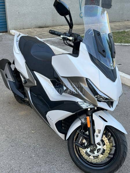 Kymco xciting vs 400