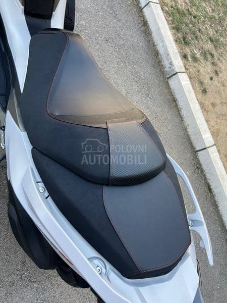 Kymco xciting vs 400