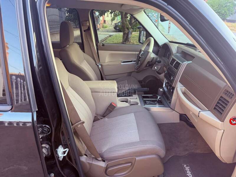 Jeep Cherokee 