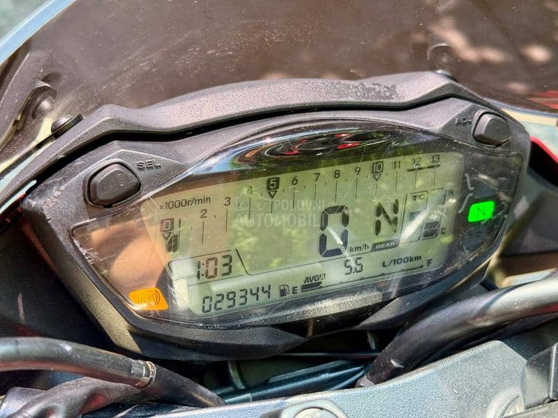Suzuki GSXS 750 GSX S