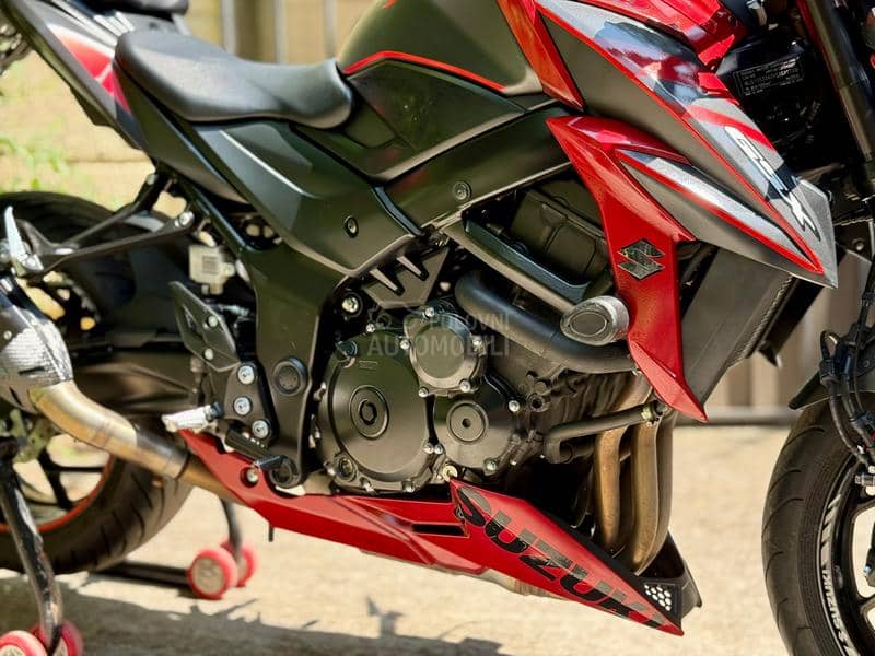 Suzuki GSXS 750 GSX S