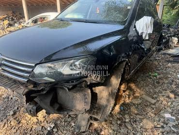 Far za Volkswagen Touareg od 2010. do 2014. god.