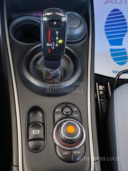 MINI Countryman 2.0 COOPER S   J C W