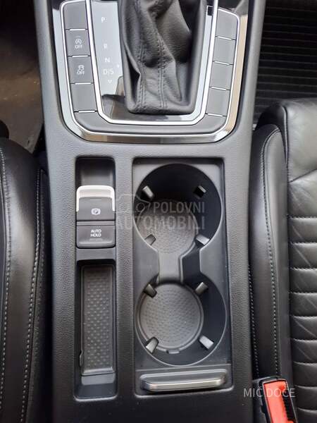 Volkswagen Passat B8 2.0 tdi dsg 4x4  led