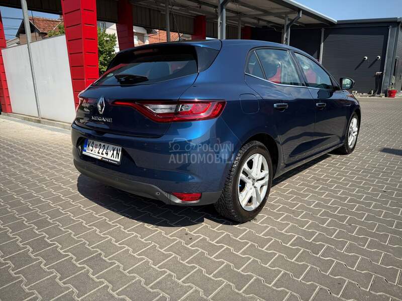 Renault Megane virtual/nav/Led
