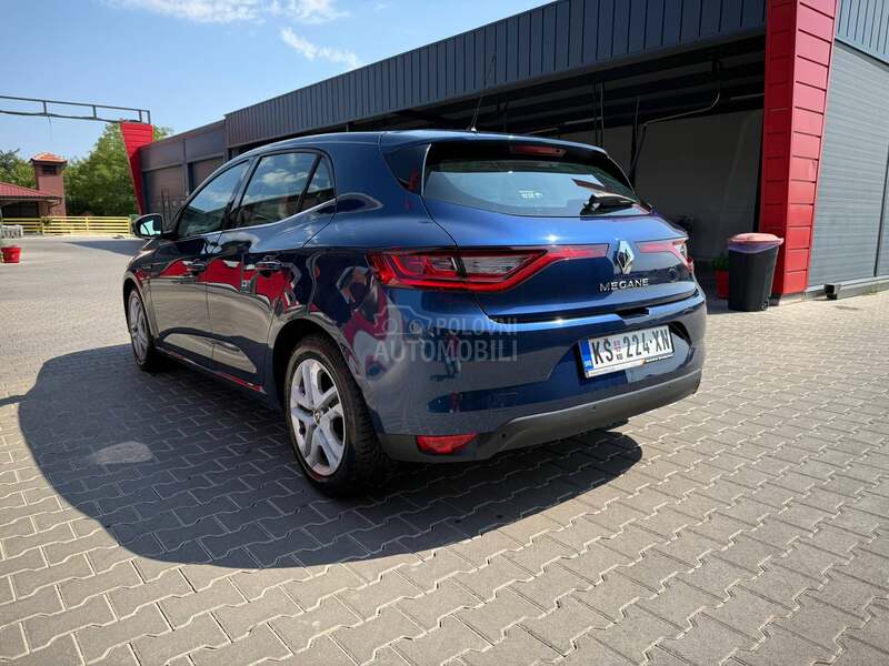 Renault Megane virtual/nav/Led
