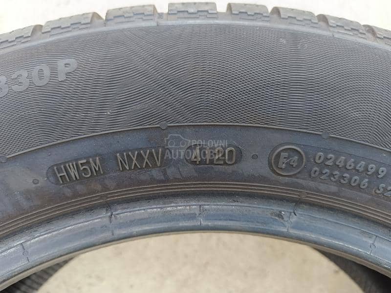 Continental 215/60 R16 Zimska