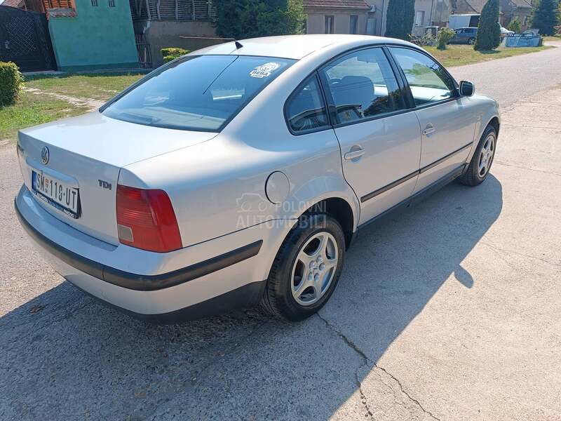 Volkswagen Passat B5 1.9 tdi   tek  r e g