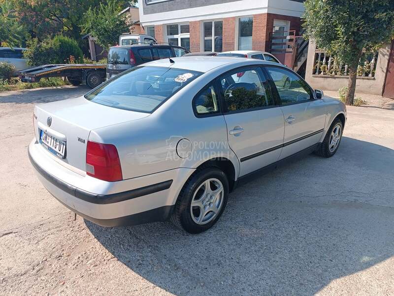 Volkswagen Passat B5 1.9 tdi   tek  r e g