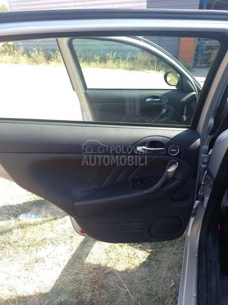 Alfa Romeo 147 1.6