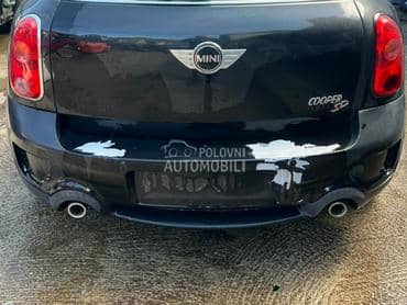 Branik zadnji crni za MINI Countryman od 2010. do 2016. god.