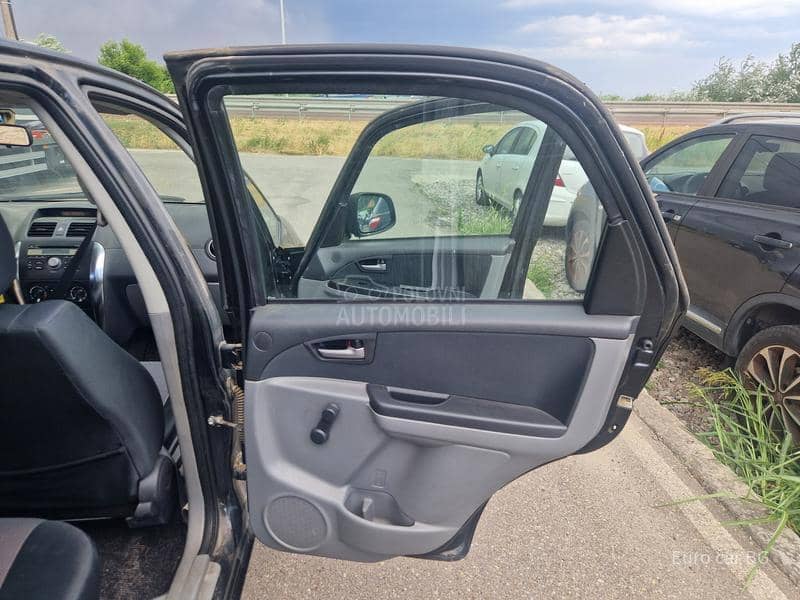 Suzuki SX4 A K C I J A