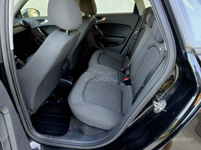 Audi A1 1.6 TDI 5v navy