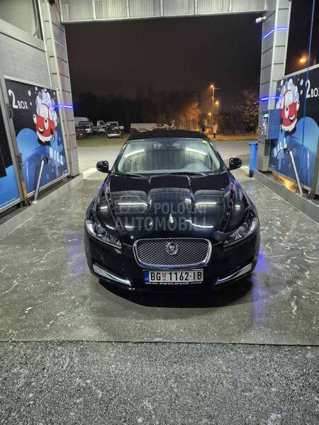 Jaguar XF Luxury