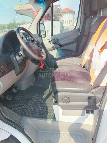 Mercedes Benz Sprinter 313