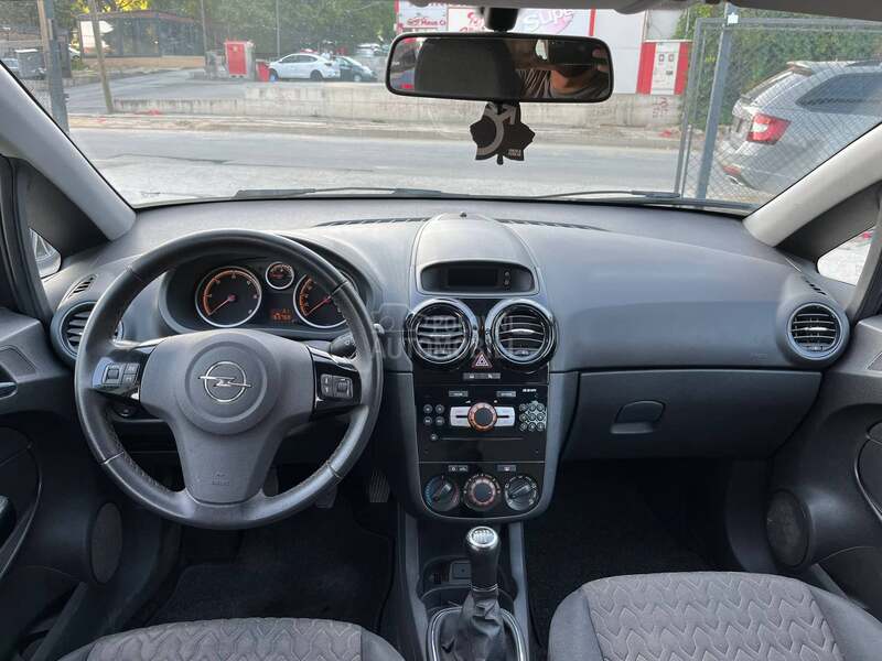 Opel Corsa D 