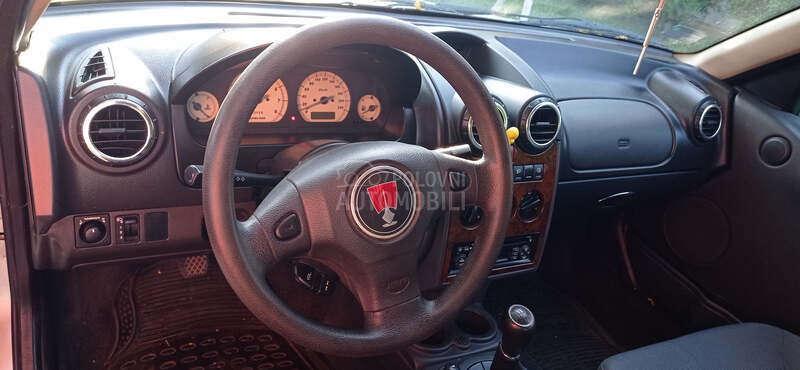 Rover 25 