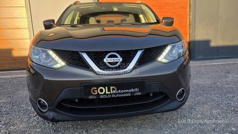 Nissan Qashqai 1.5DCi FUL TEKNA 360