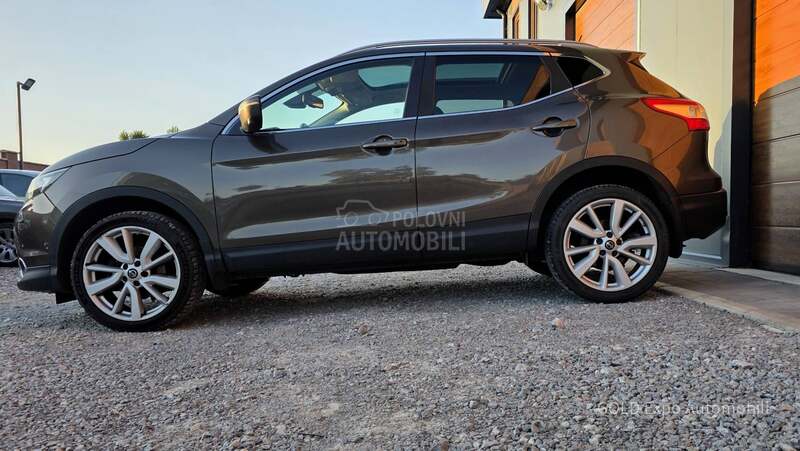 Nissan Qashqai 1.5DCi FUL TEKNA 360