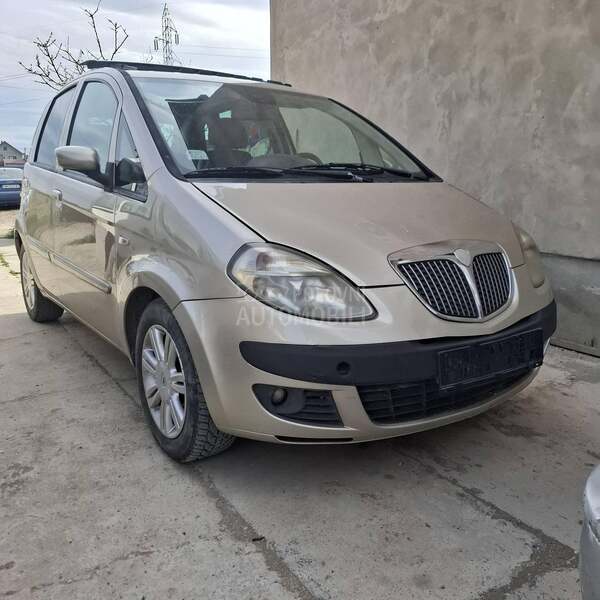 Lancia Musa 1.3mjt