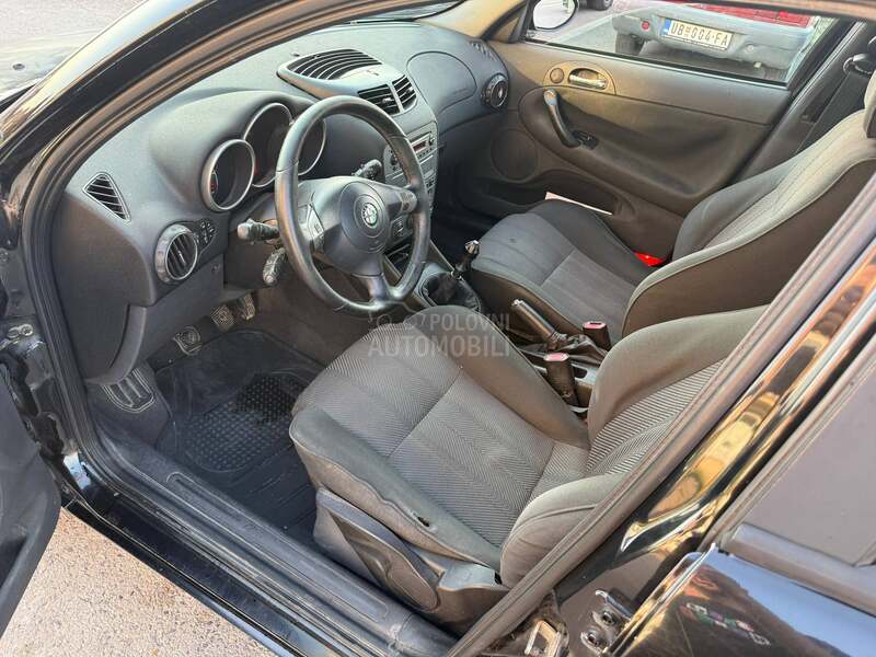 Alfa Romeo 147 1.9 JTD