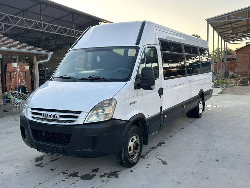 Iveco 50C18