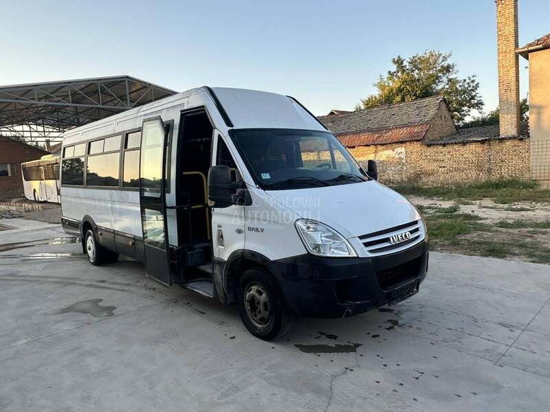 Iveco 50C18